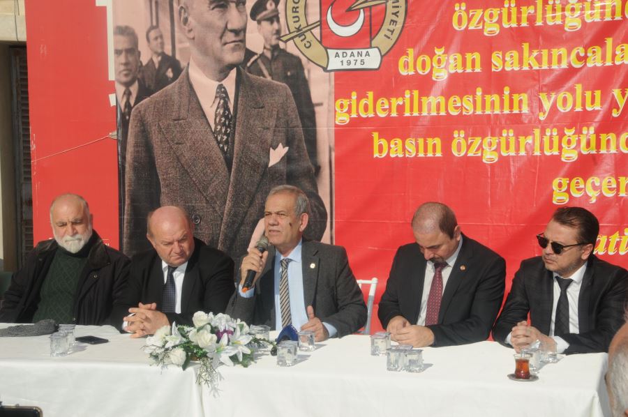 Türkiye Gazeteciler Federasyonu Başkanı, ÇGC Kültür ve Sosyal Tesisleri’nde basın toplantısı düzenledi….