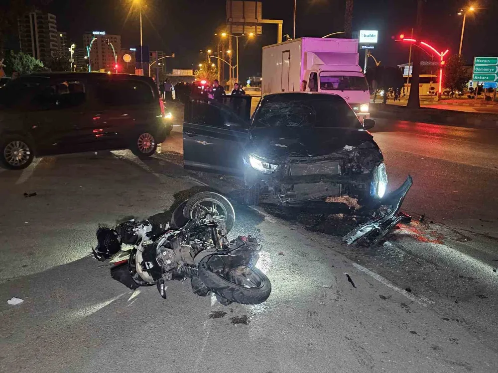 Adana’da otomobil ile motosiklet çarpıştı: 1 kişi hayatını kaybetti 