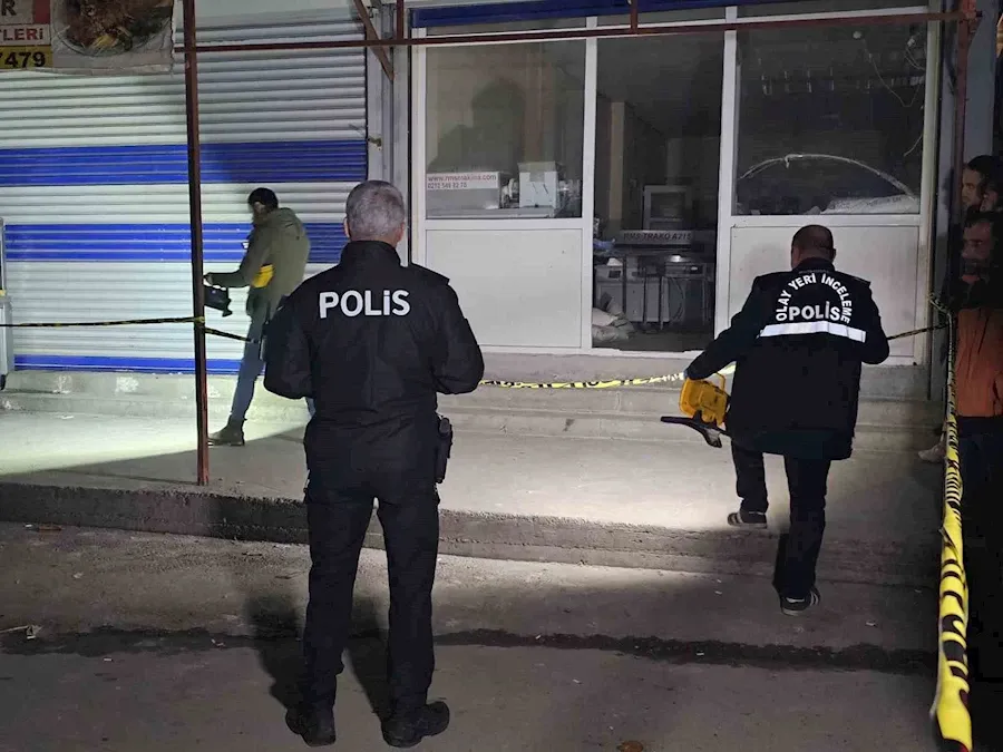 Adana’da ekmek imalathanesine silahlı saldırı: 4 yaralı