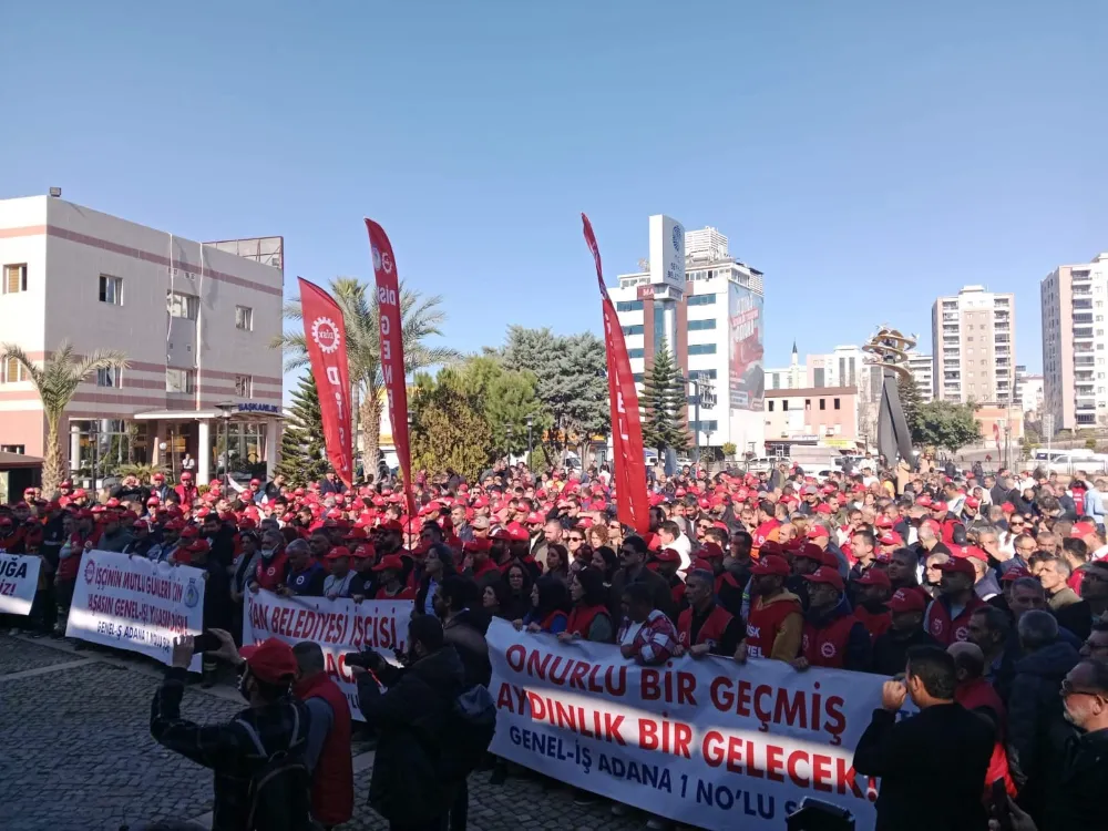 DİSK genel iş sendikası haklı direnişine devam ediyor