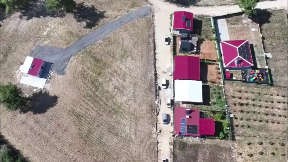 FETÖ korkusu salıp: 2 milyon 400 bin TL