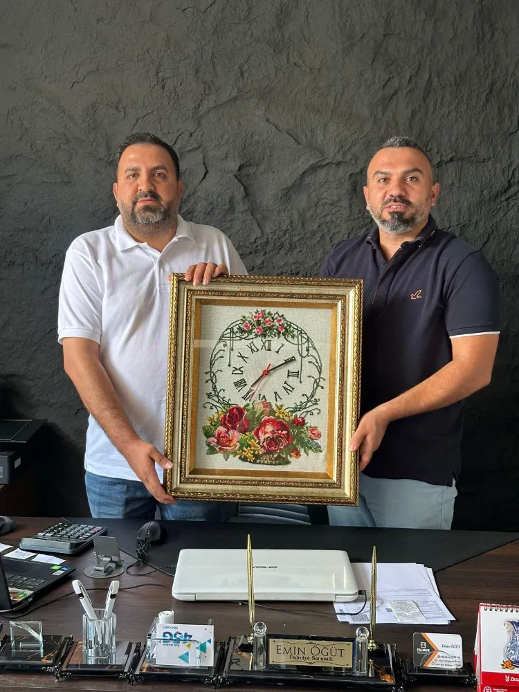 Ceyhan Müteahhitler Birliği Başkanı Yusuf Erdoğan’dan Palmiye Seramik’e Ziyaret
