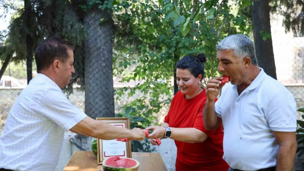Sosyal medyadaki karpuz tartışmalarına Adana’dan cevap