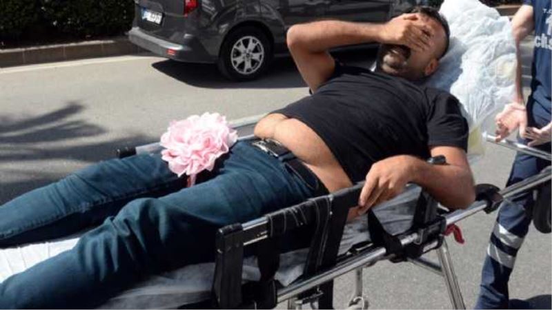 Adana vesikalık çektirmek için girdiği iş yerinde fotoğrafçıyı bacağından vurdu