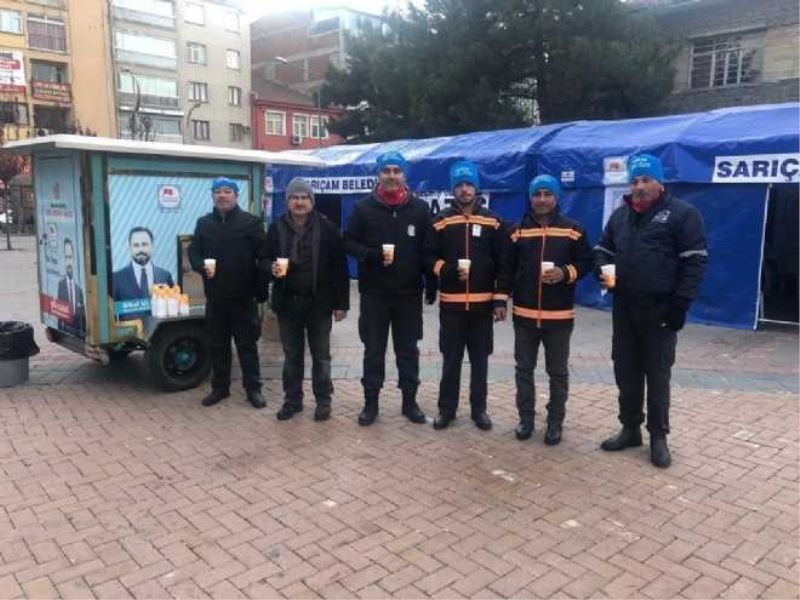 Sarıçam Belediyesi depremzedelerin gönlünde taht kurdu.