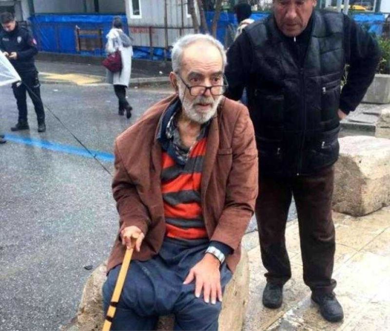 Çocuklarının sokağa terk ettiği yaşlı adam intihara kalkıştı